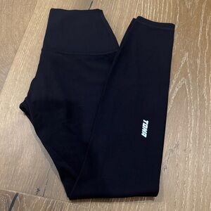 TONA High Rise Black Workout Leggings Reflective Logo Size 4